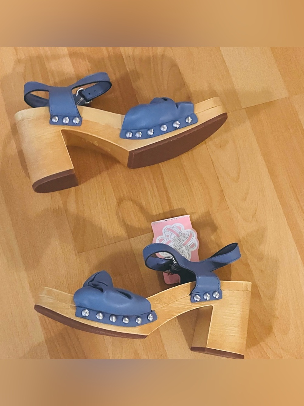 Blue Knot-Front Platform Sandals by Sam & Libby - Women Size 6
